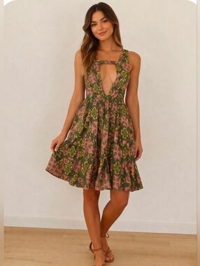 House of Harlow 1960 Linen Blend Green & Pink Floral Halter Dress